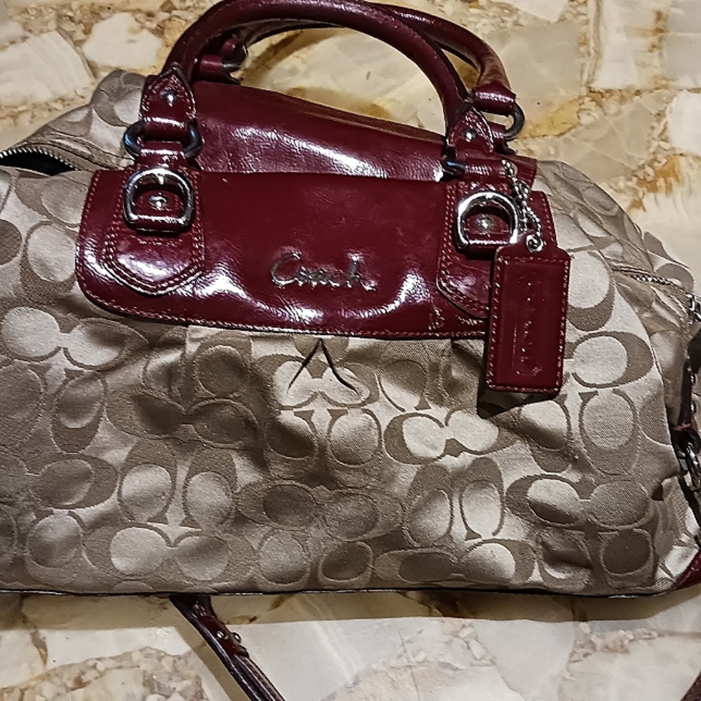 Authentic Coach Sabrina satchel in patent leather and satin canvas